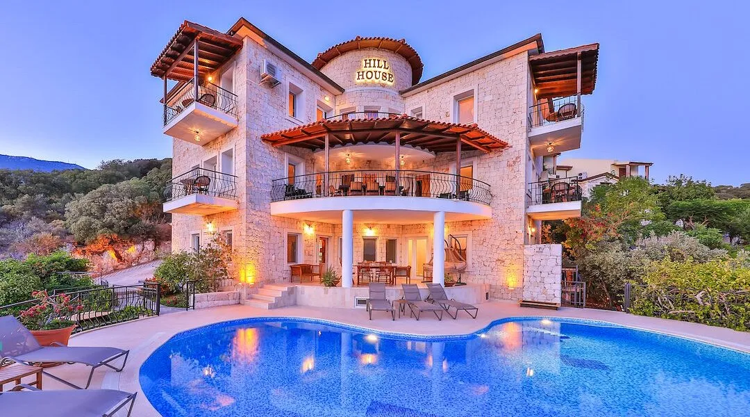 Hill House Hotel gece
